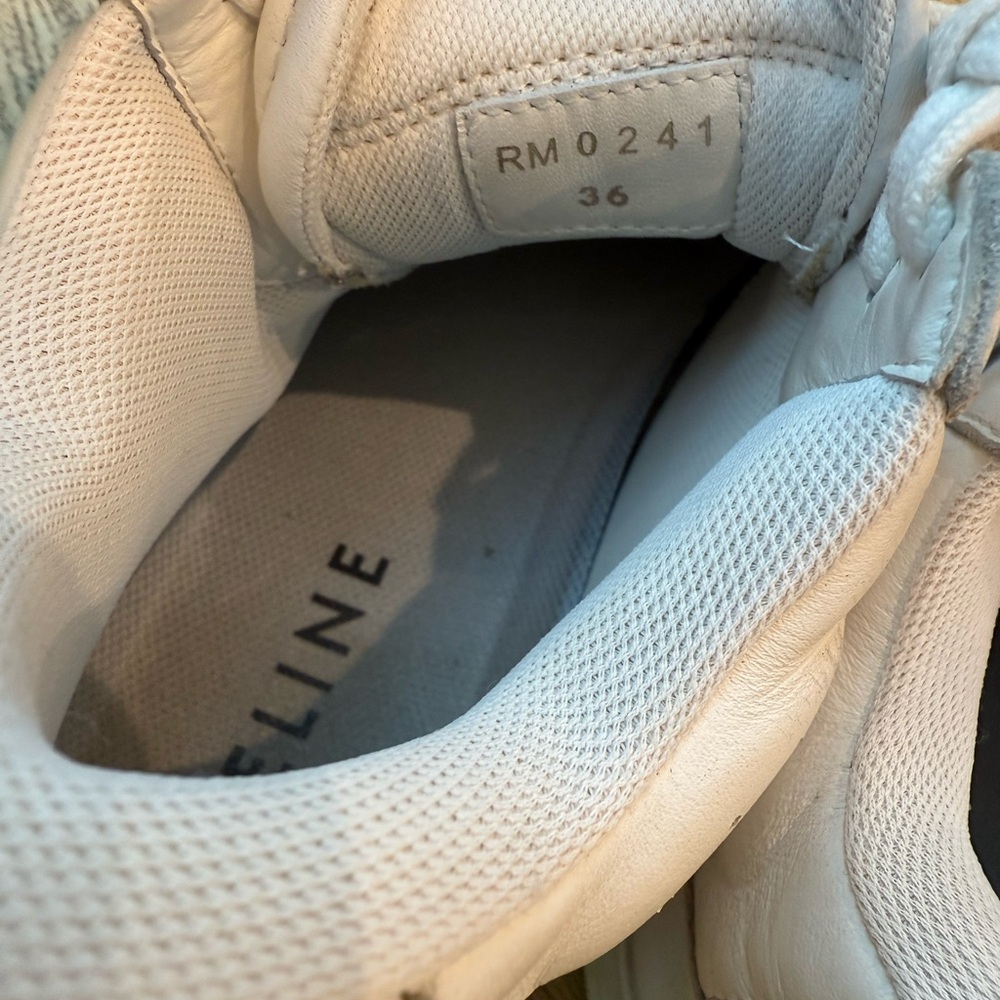 Celine White Sneakers 36
Comes with original box - Picture 5 of 5